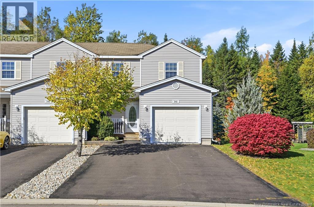 242 Damien, Dieppe, New Brunswick  E1A 0H3 - Photo 2 - NB149478