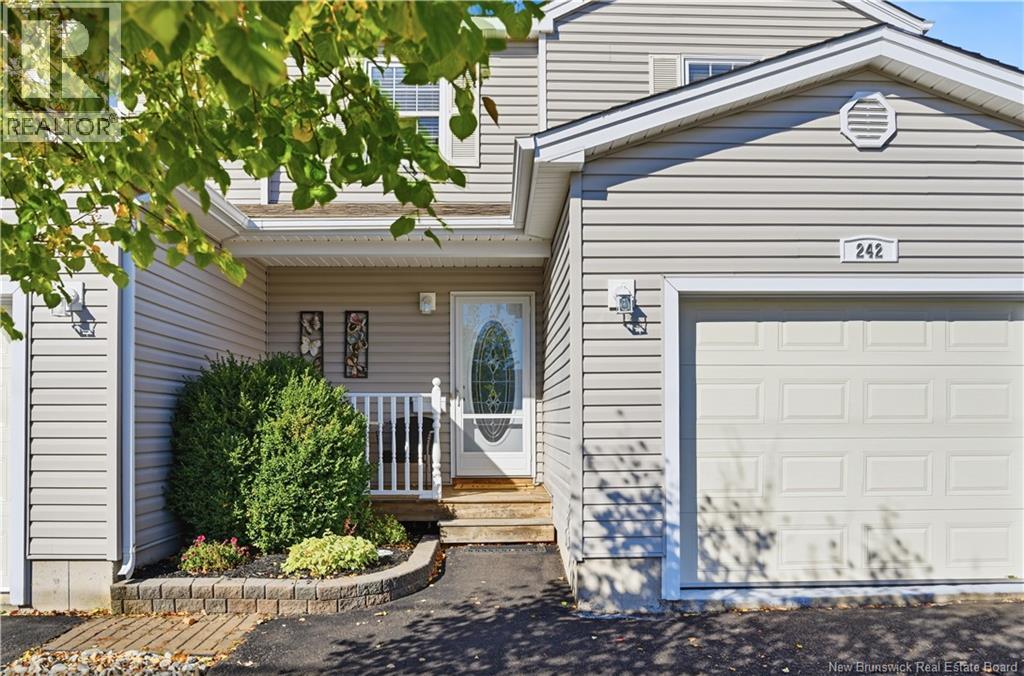 242 Damien, Dieppe, New Brunswick  E1A 0H3 - Photo 3 - NB149478