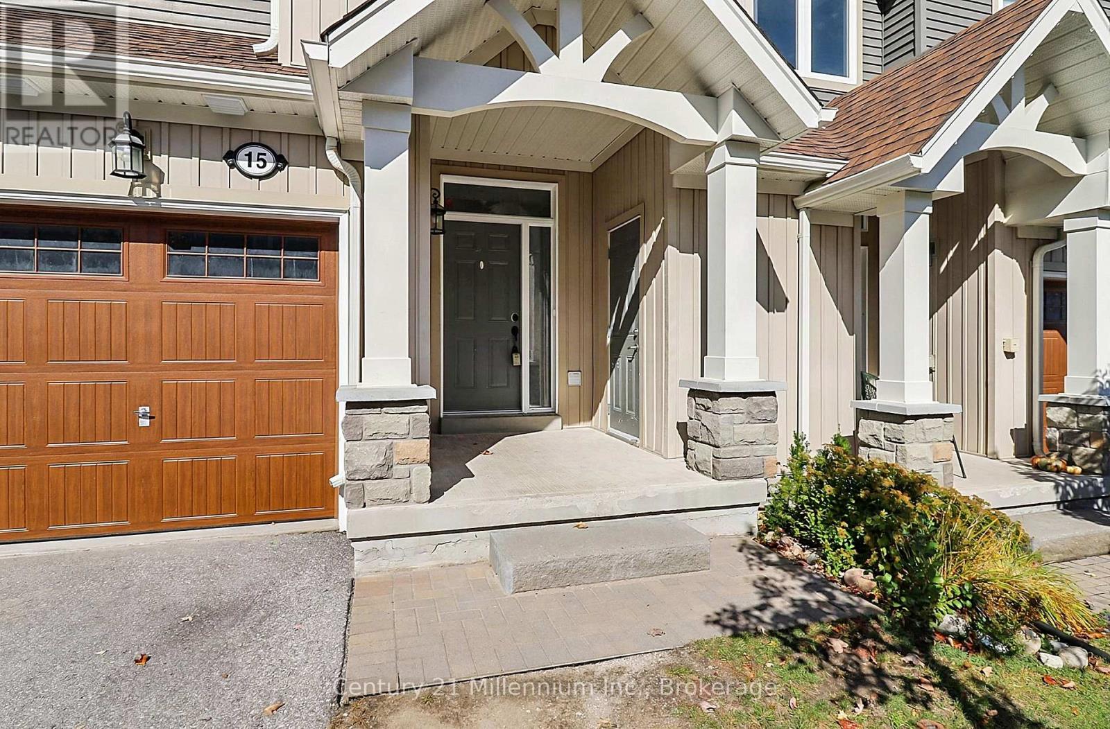 15 Gregory Avenue, Collingwood, Ontario  L9Y 0X5 - Photo 4 - S14004402