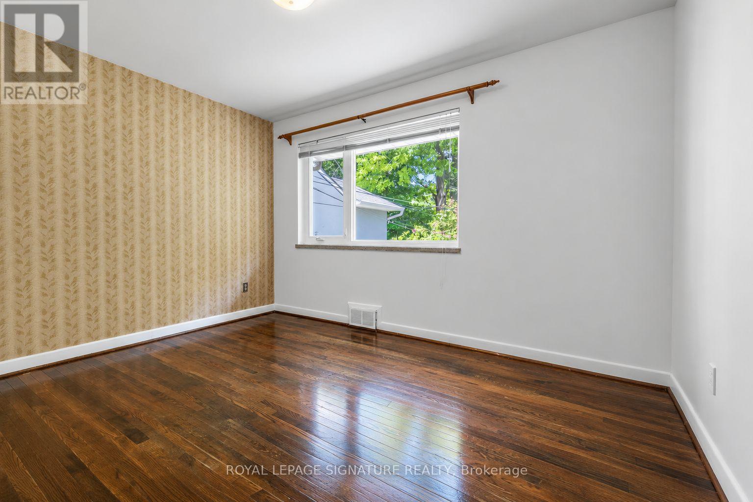 69 Greenland Road, Toronto, Ontario  M3C 1N4 - Photo 10 - C14004346