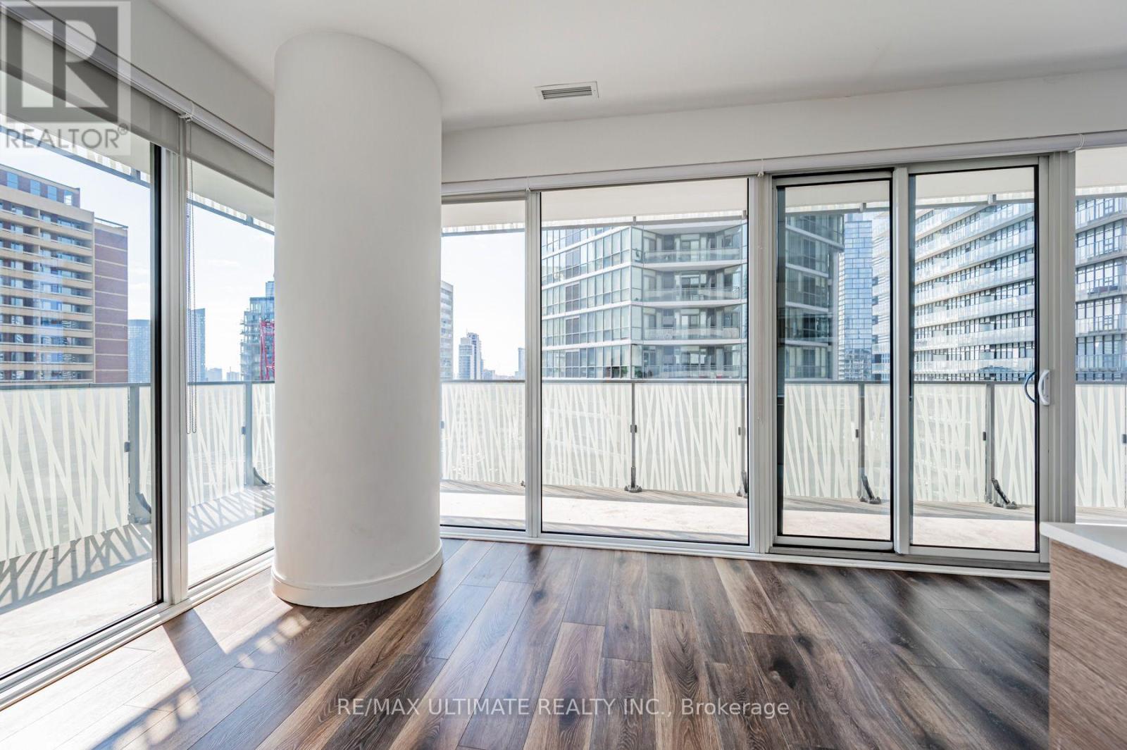 1402 - 42 Charles Street E, Toronto, Ontario M4Y 0B7 - Photo 11 - C14005802