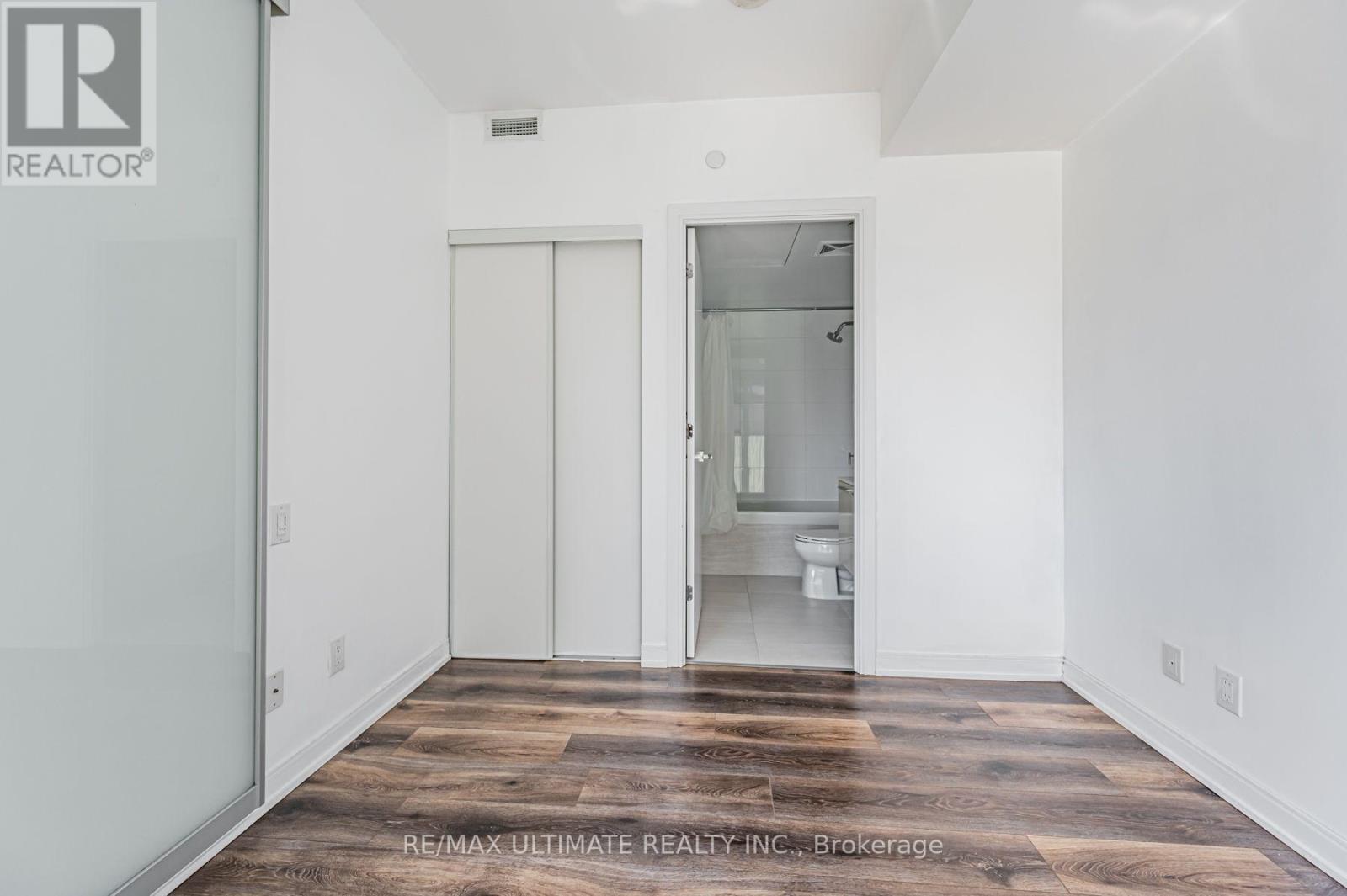 1402 - 42 Charles Street E, Toronto, Ontario M4Y 0B7 - Photo 13 - C14005802