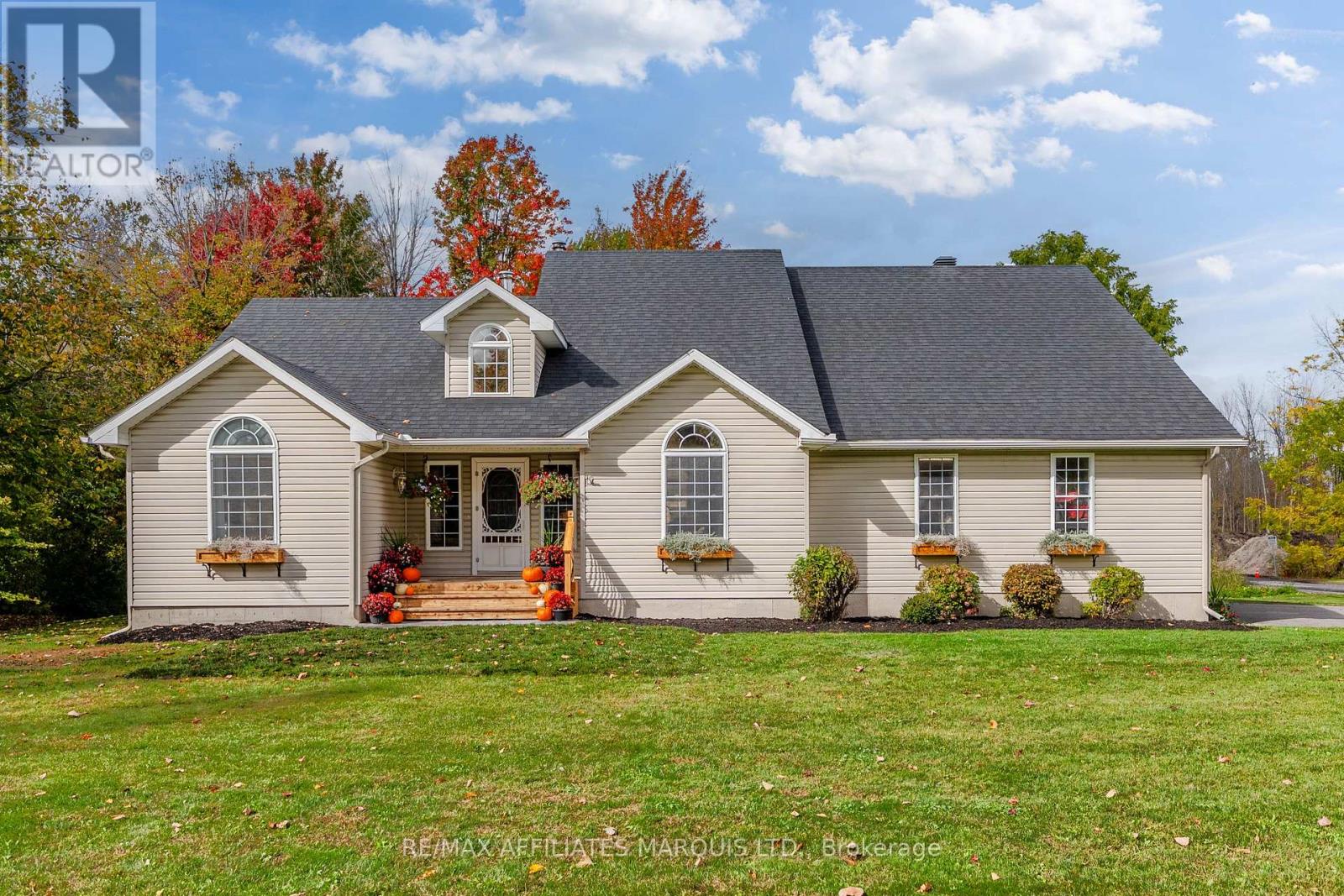 11 GRANT AVENUE, North Glengarry, Ontario