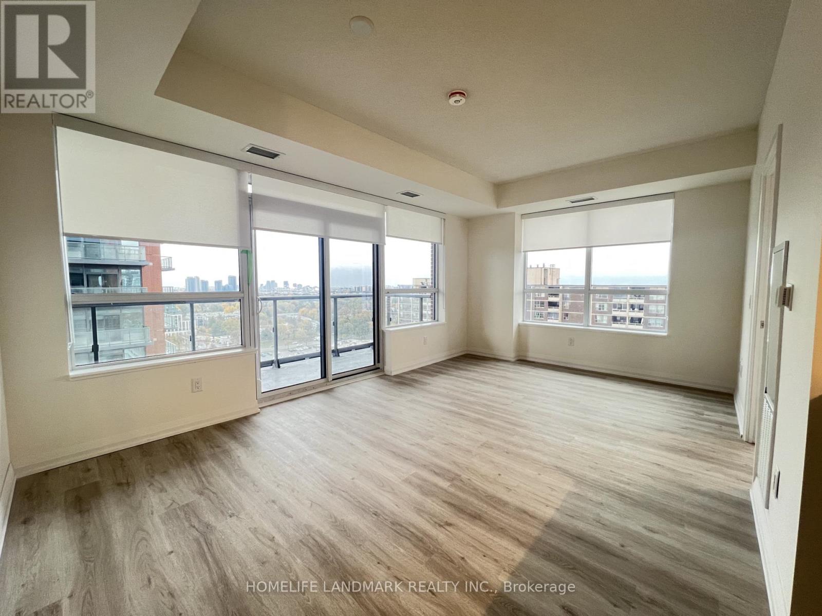 1607 - 3260 SHEPPARD AVENUE E