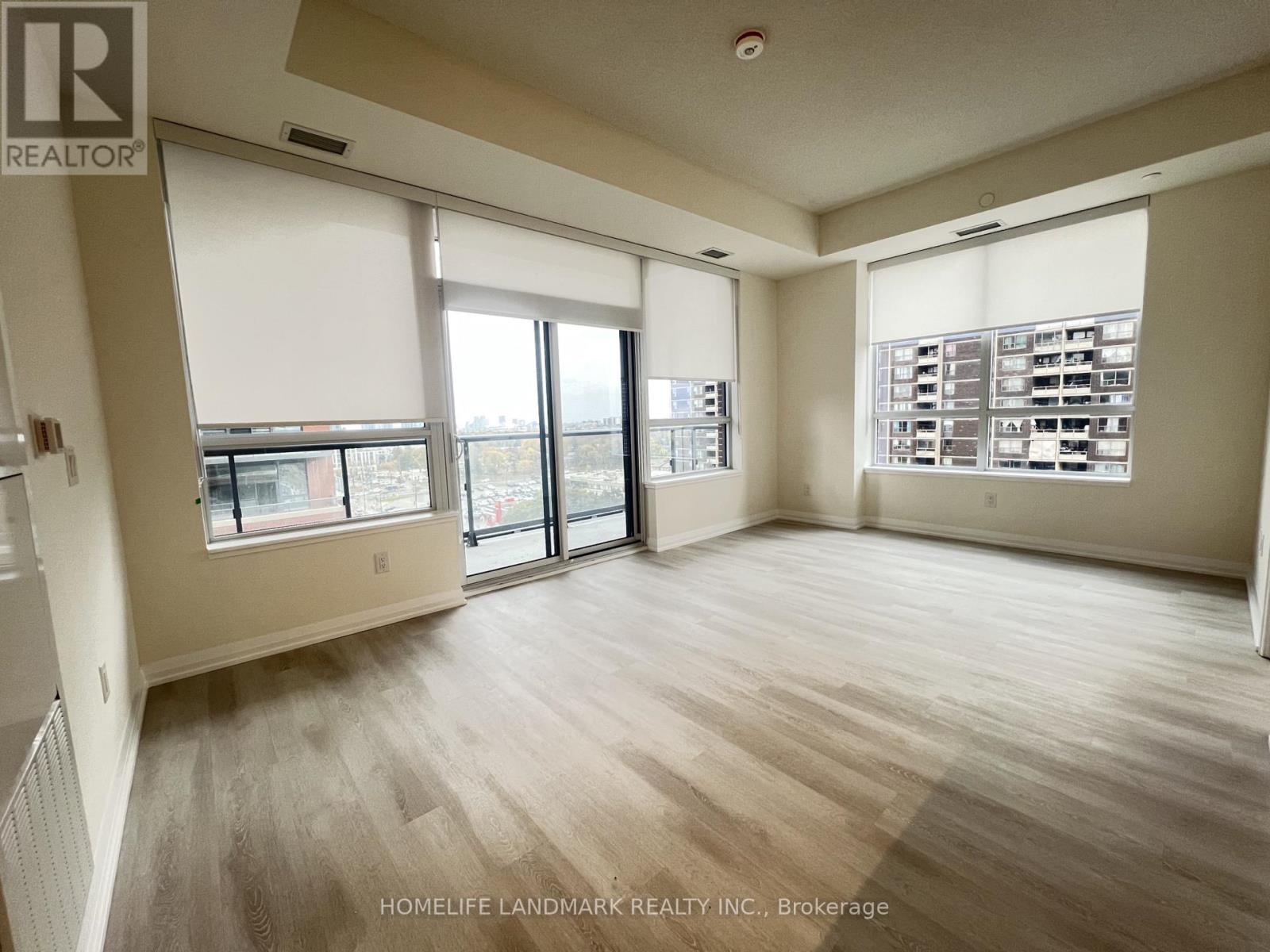 1607 - 3260 Sheppard Avenue E, Toronto, Ontario  M1T 3K3 - Photo 2 - E14004310
