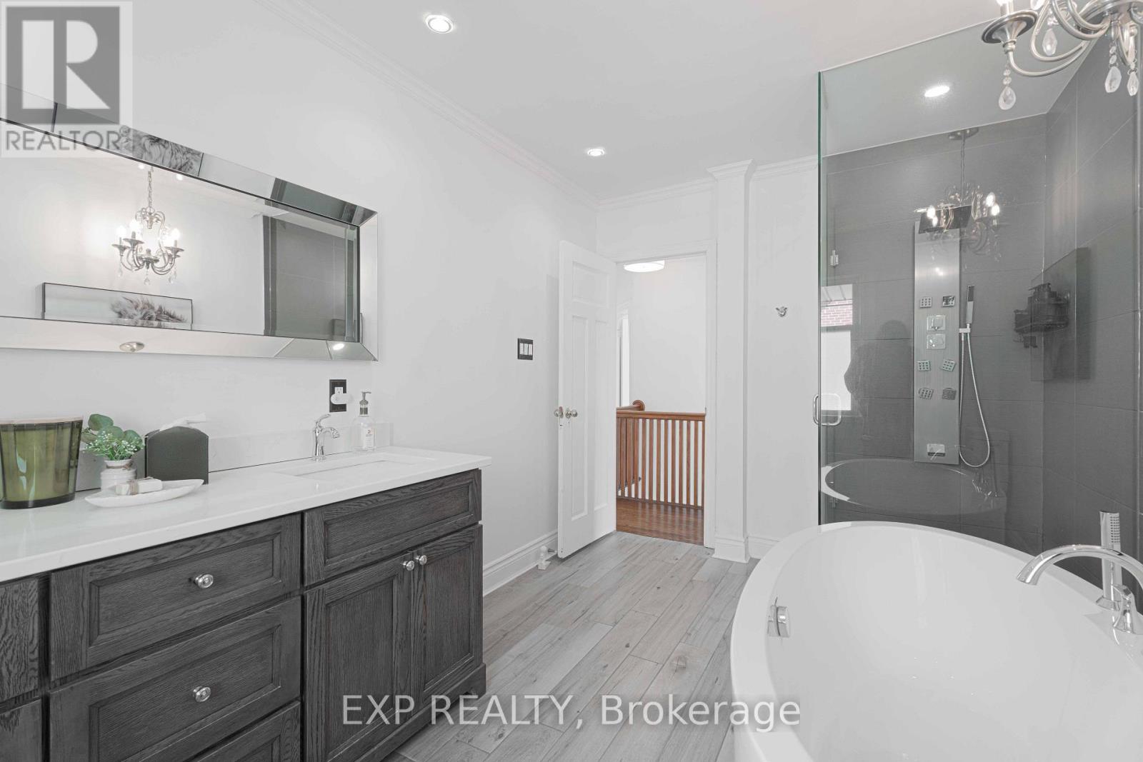 308 King Street E, Oshawa (O'neill), Ontario  L1H 1C8 - Photo 26 - E14005848