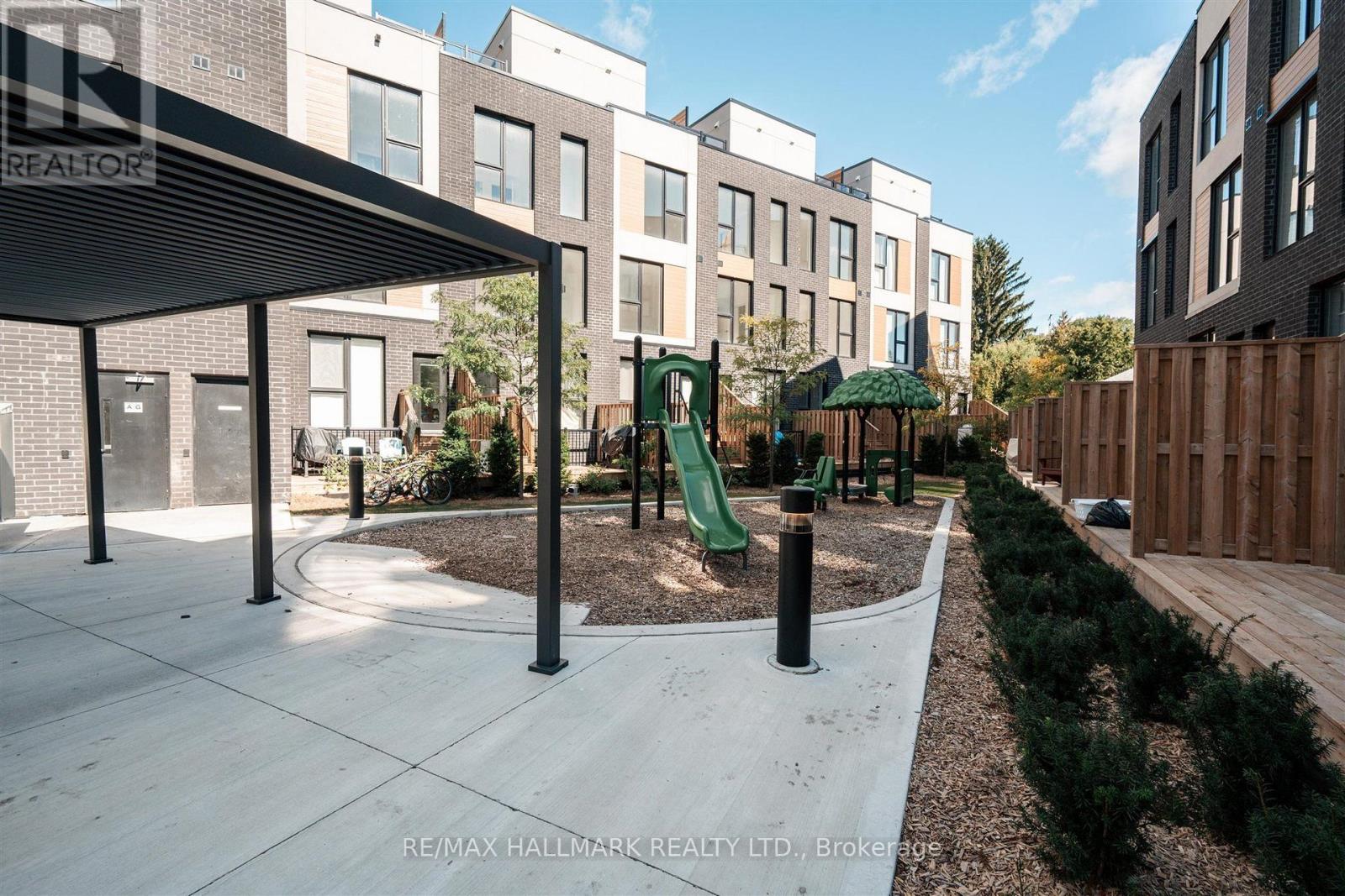 3 - 170 Clonmore Avenue, Toronto, Ontario  M1N 0B9 - Photo 41 - E13865878
