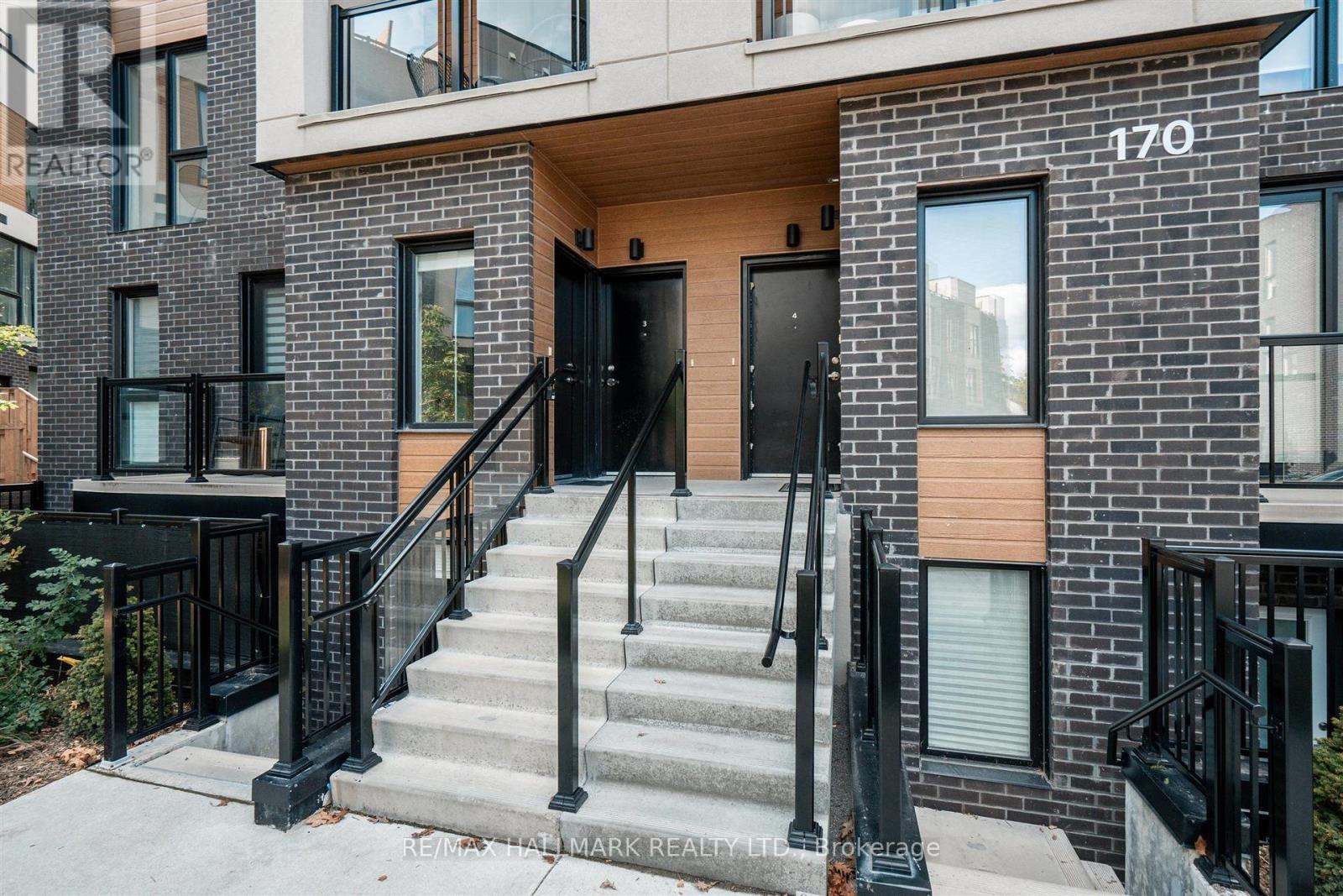 3 - 170 Clonmore Avenue, Toronto, Ontario  M1N 0B9 - Photo 4 - E13865878