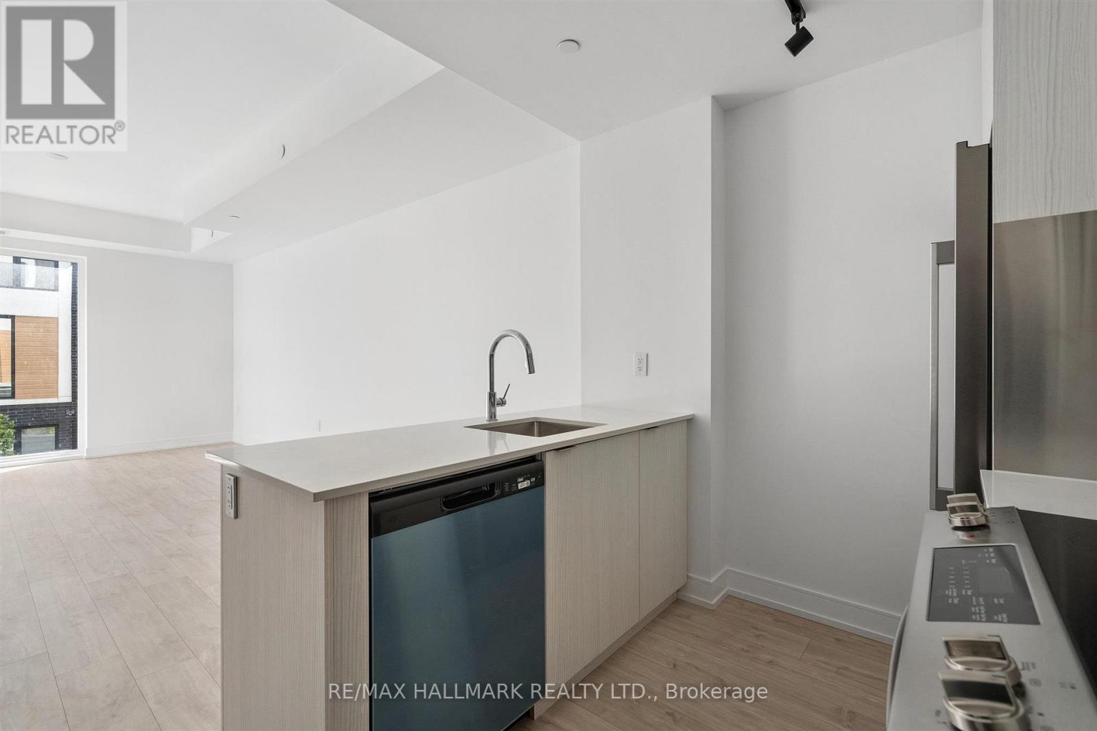 14 - 176 Clonmore Avenue, Toronto, Ontario  M1N 1Y1 - Photo 23 - E13865960