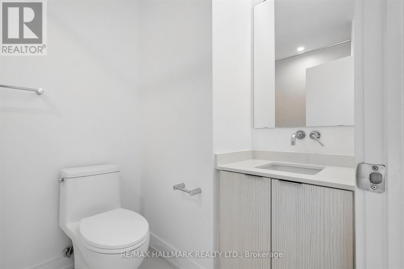 14 - 176 Clonmore Avenue, Toronto, Ontario  M1N 1Y1 - Photo 41 - E13865960
