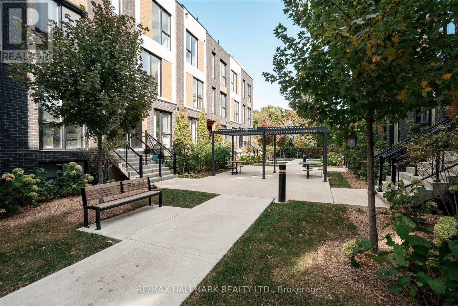 14 - 176 Clonmore Avenue, Toronto, Ontario  M1N 1Y1 - Photo 6 - E13865960