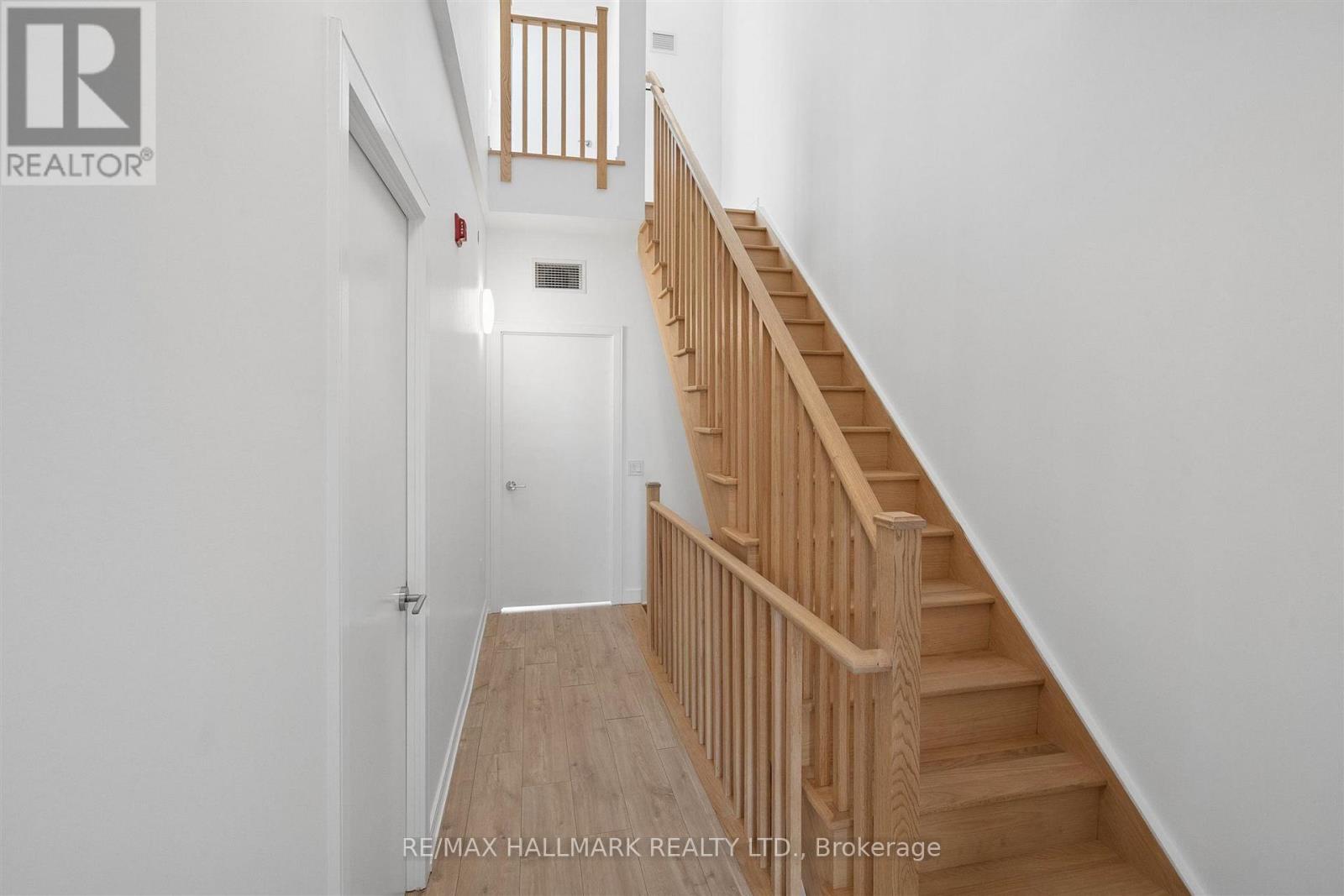 7 - 178 Clonmore Avenue, Toronto, Ontario  M1N 1Y1 - Photo 19 - E13866052