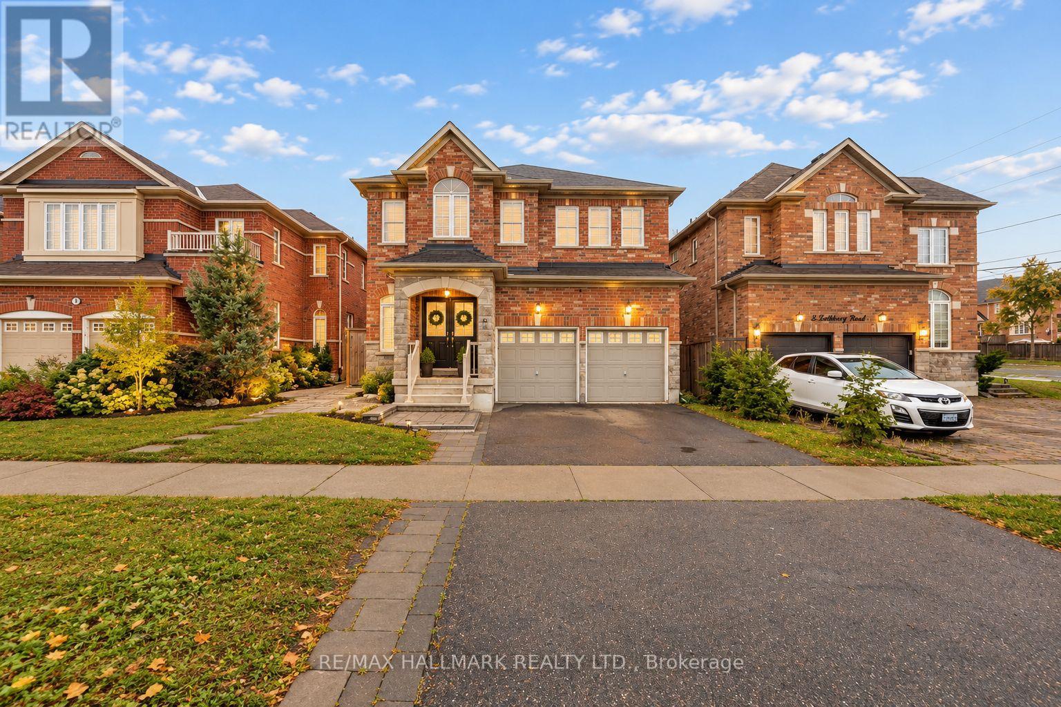 4 ROTHBURY ROAD, Richmond Hill, Ontario