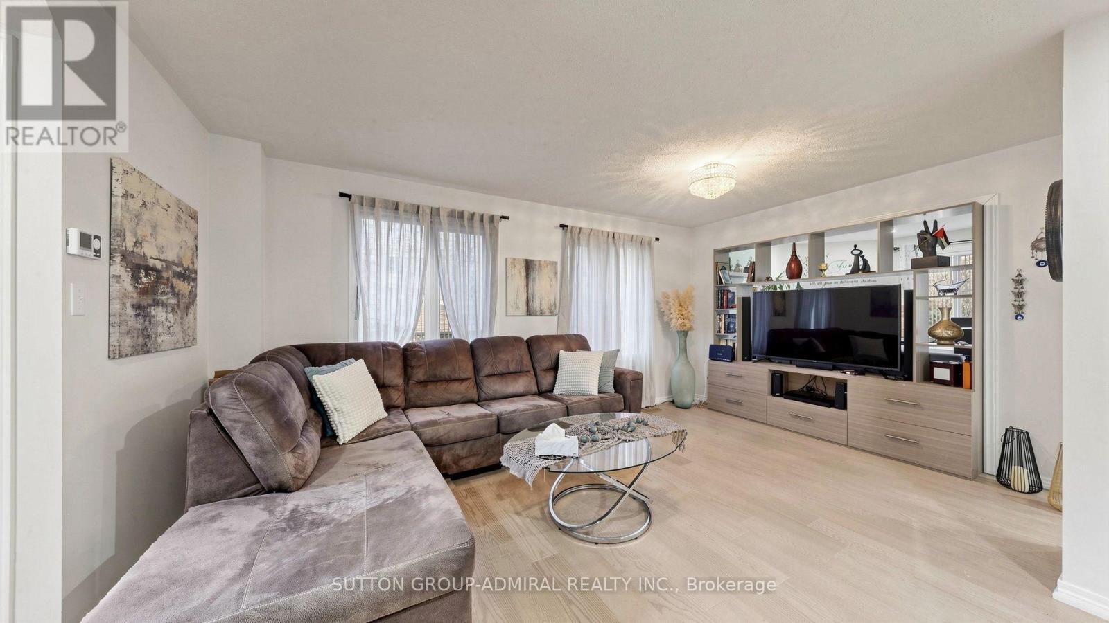 284 Isaac Murray Avenue, Vaughan (Maple), Ontario  L6A 3E5 - Photo 5 - N14004892