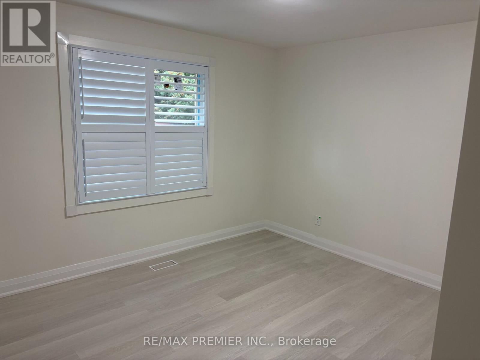 Main - 42 Rougecrest Drive, Markham (Markham Village), Ontario  L3P 3B6 - Photo 10 - N14004964