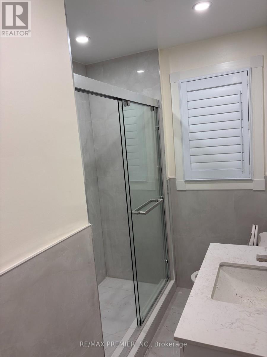 Main - 42 Rougecrest Drive, Markham (Markham Village), Ontario  L3P 3B6 - Photo 11 - N14004964