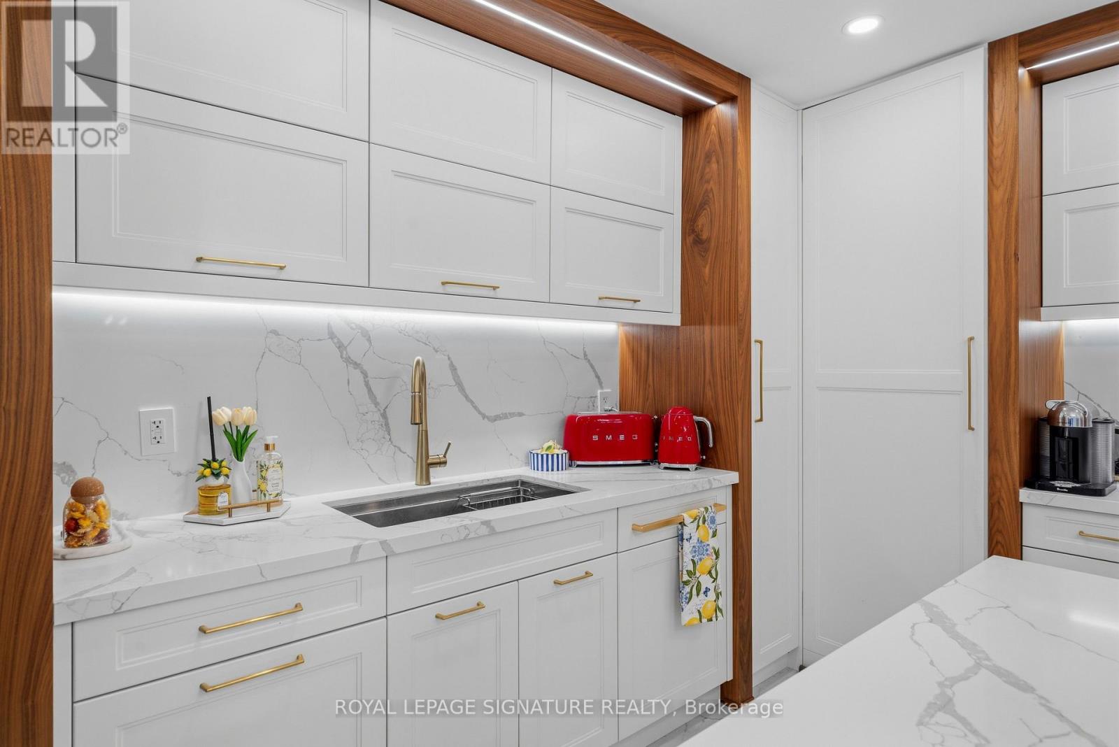 20 Cherry Blossom Lane, Markham (Royal Orchard), Ontario  L3T 3B9 - Photo 17 - N14005278