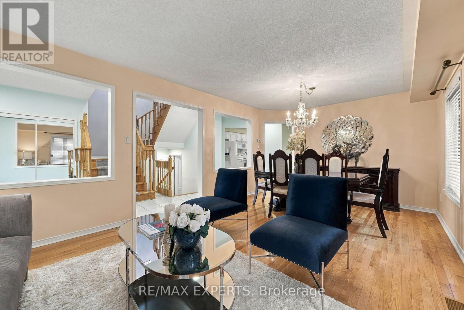 27 Mallard Marsh Crescent, Richmond Hill, Ontario  L4E 4M2 - Photo 7 - N14005918