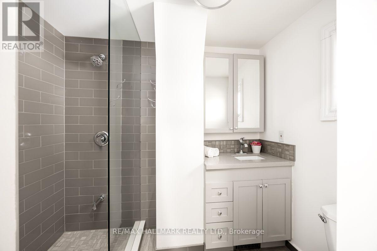 44 Michael Drive, Richmond Hill, Ontario  L4C 5W7 - Photo 19 - N14006248