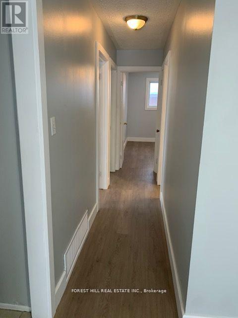 30 Bernick Drive, Barrie, Ontario  L4M 5J5 - Photo 8 - S14006370