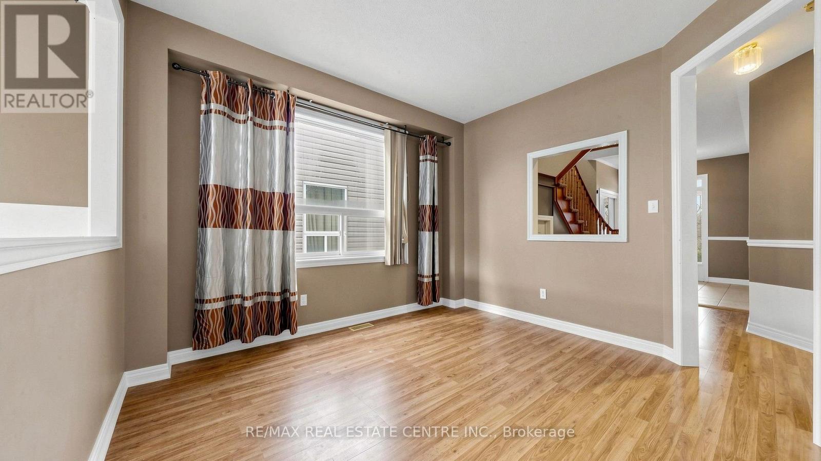 169 Cooke Crescent, Milton, Ontario  L9T 6E5 - Photo 6 - W14004864
