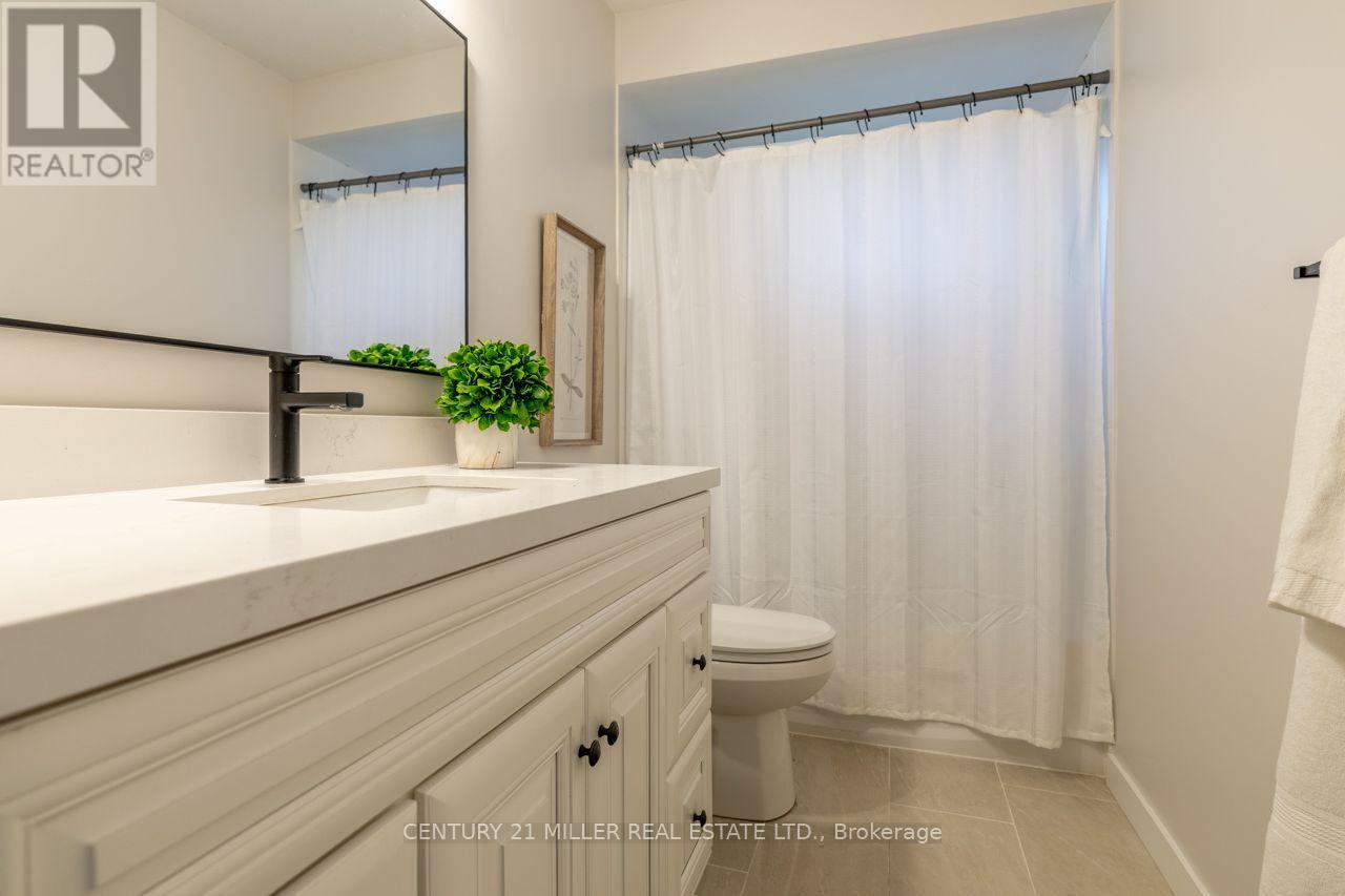582 Strathcona Court, Milton, Ontario  L9T 3B5 - Photo 19 - W14004992