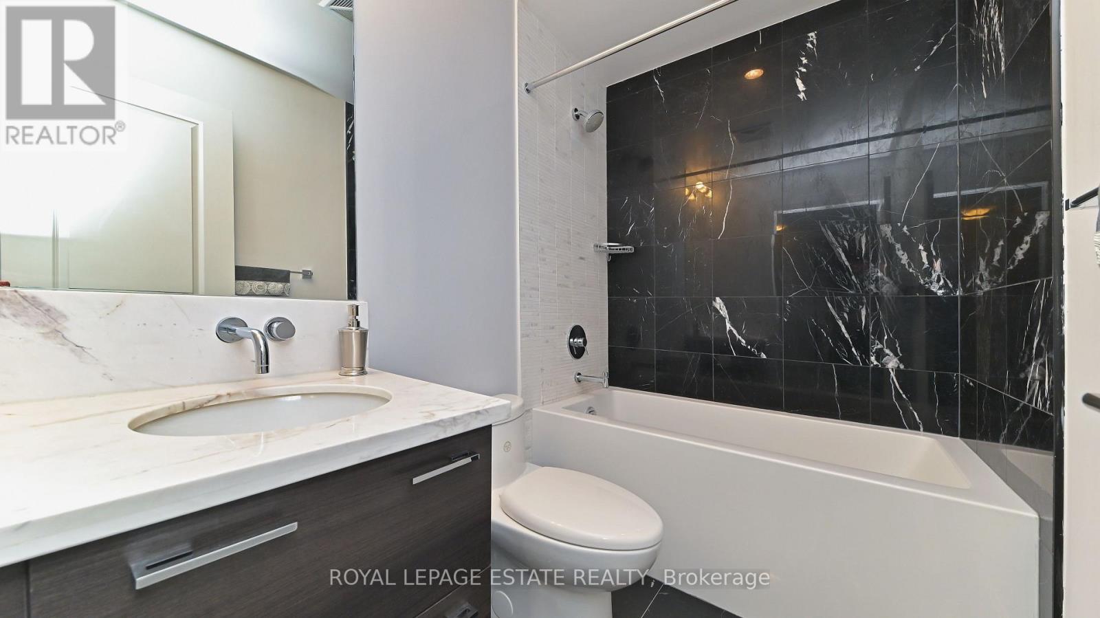 2901 - 33 Shore Breeze Drive, Toronto, Ontario  M8V 1A1 - Photo 13 - W14005930