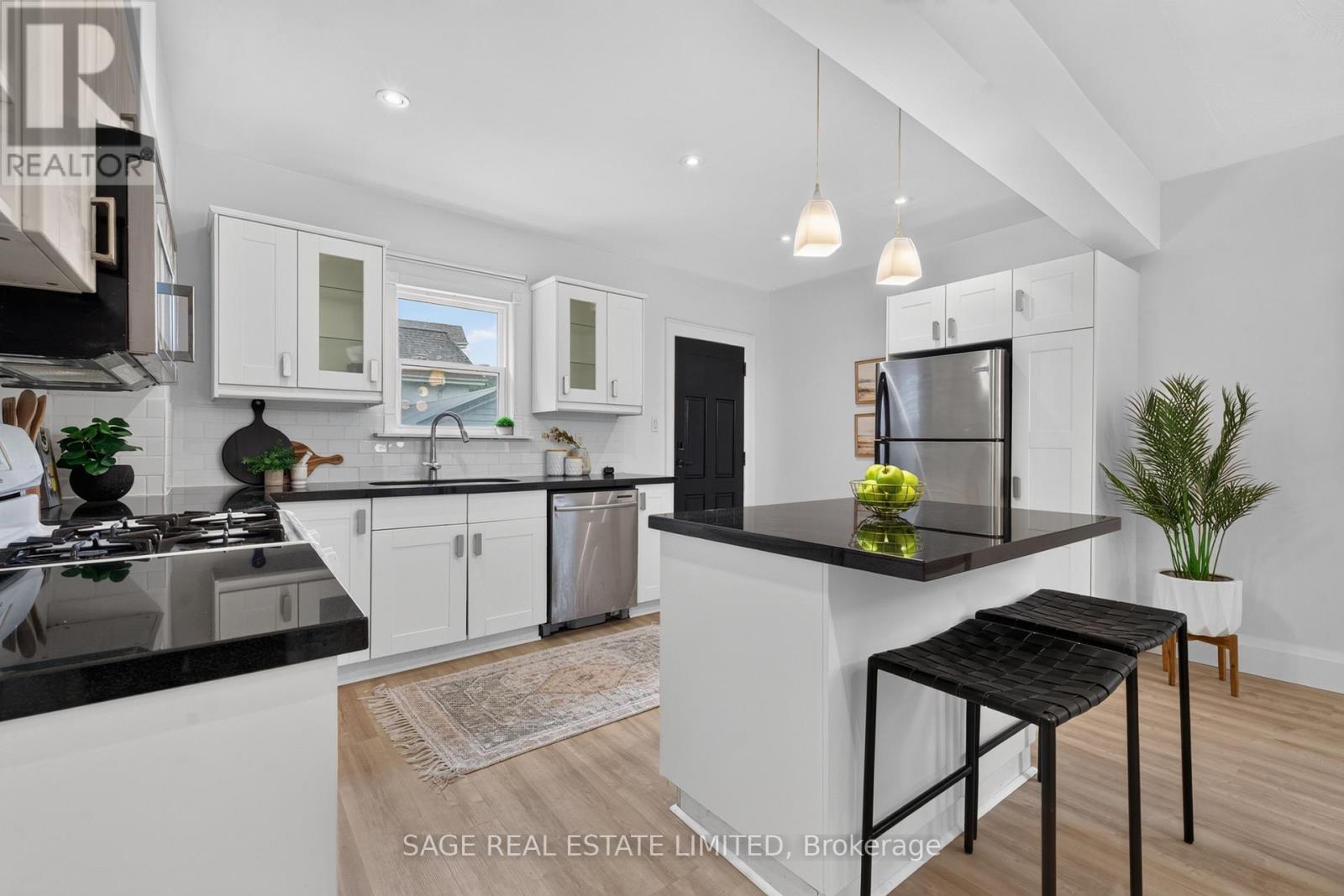 12 Branstone Road, Toronto, Ontario  M6E 4E4 - Photo 16 - W14006488