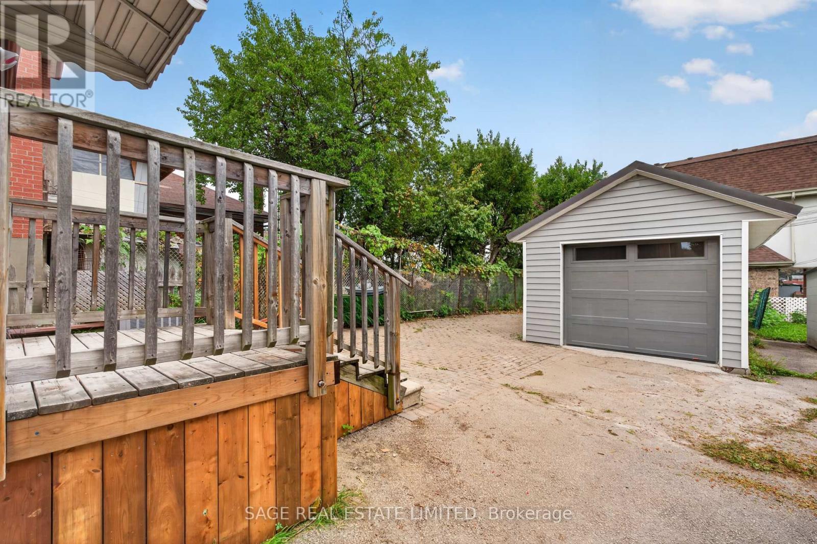 12 Branstone Road, Toronto, Ontario  M6E 4E4 - Photo 34 - W14006488