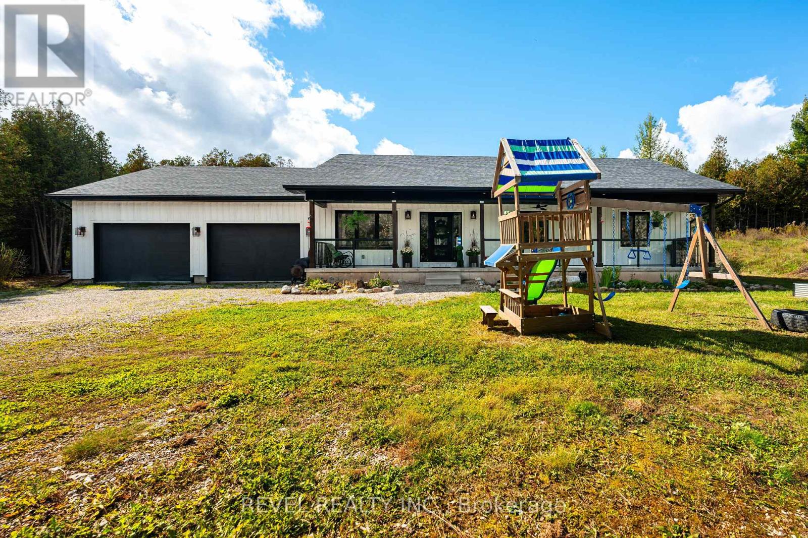 543795 Dutch Line, West Grey, Ontario  N0C 1H0 - Photo 8 - X14004416