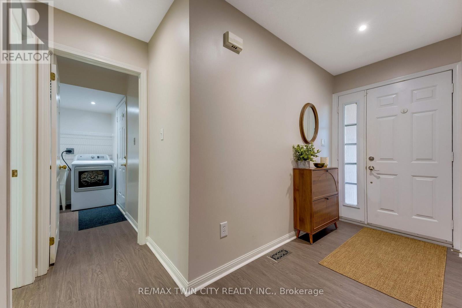 268 Keewatin Avenue, Kitchener, Ontario  N2B 3W4 - Photo 29 - X14005912