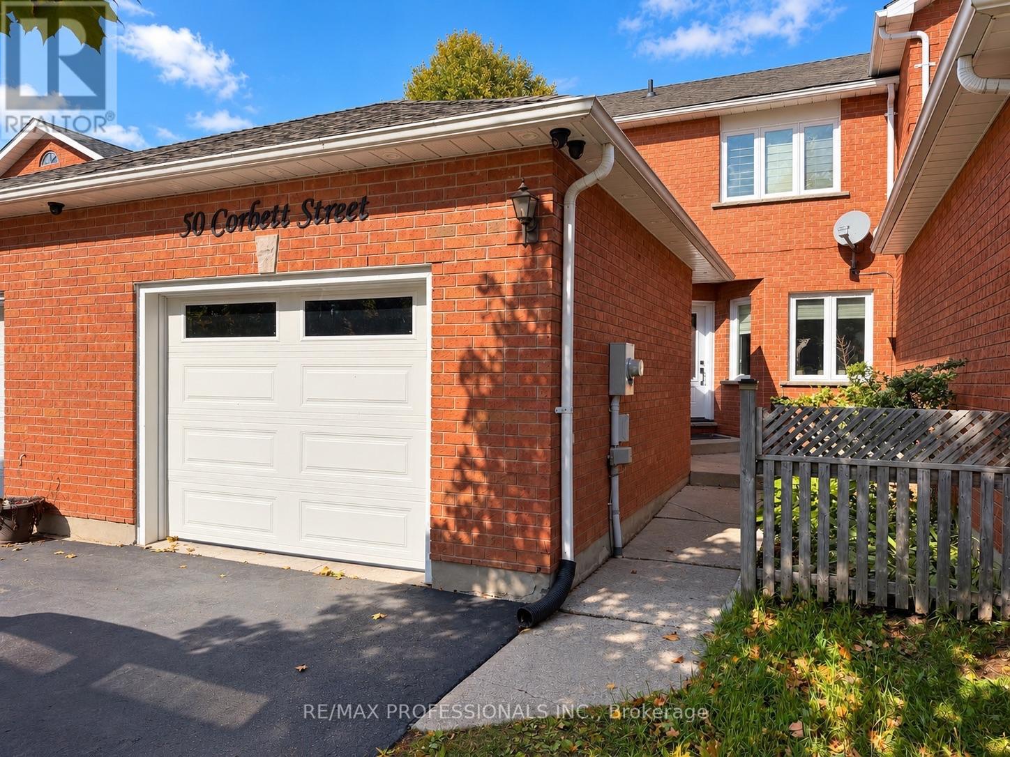 50 Corbett Street, Cambridge, Ontario  N1T 1V5 - Photo 2 - X14006834