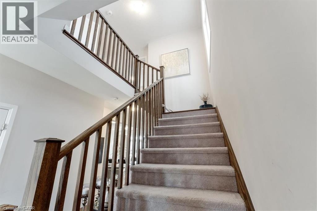 329 Provident Way, Mount Hope, Ontario  L0R 1W0 - Photo 12 - 40870558