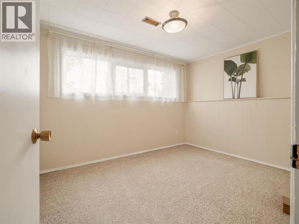 1206 27th Street N, Lethbridge, Alberta  T1H 3X9 - Photo 32 - A2350387