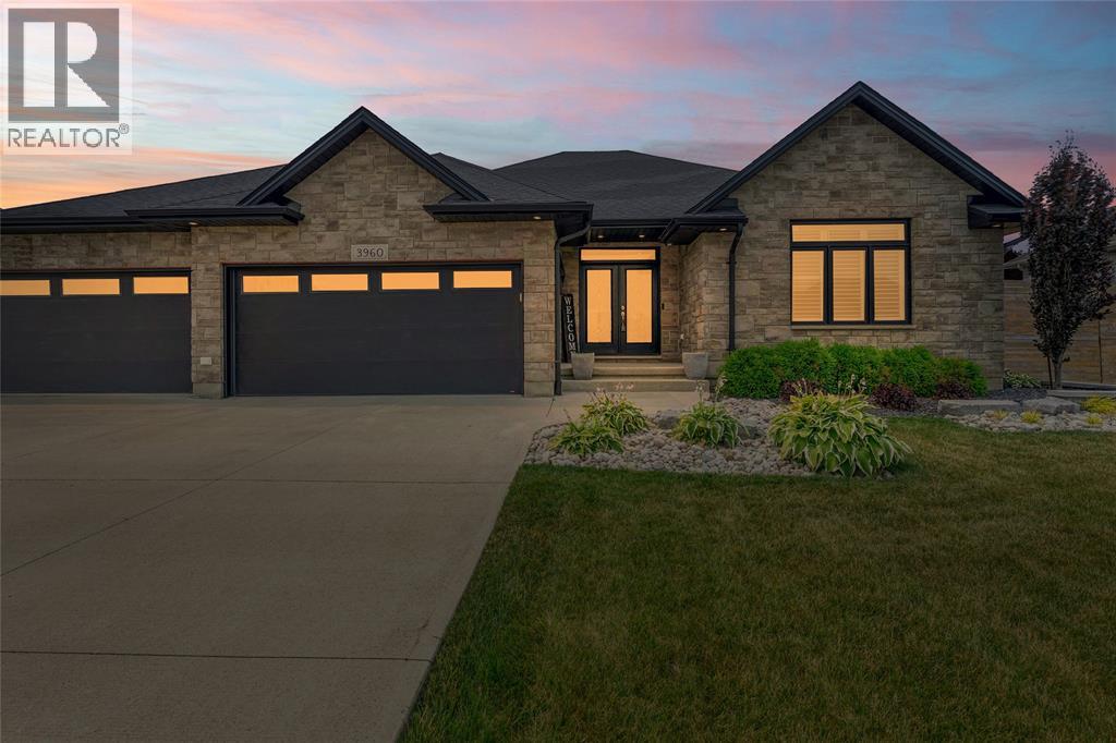 3960 CULLEN DRIVE Plympton-Wyoming Ontario Canada N0N1J6
