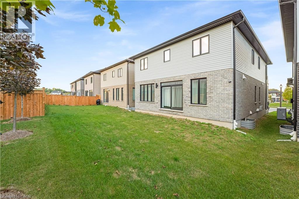 31 Jacob Detweiller Drive, Kitchener, Ontario  N2P 0K7 - Photo 35 - 40865942