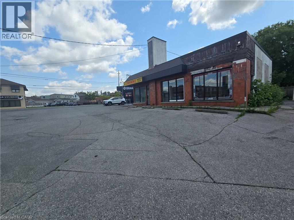 693 HAMILTON Road, London, Ontario