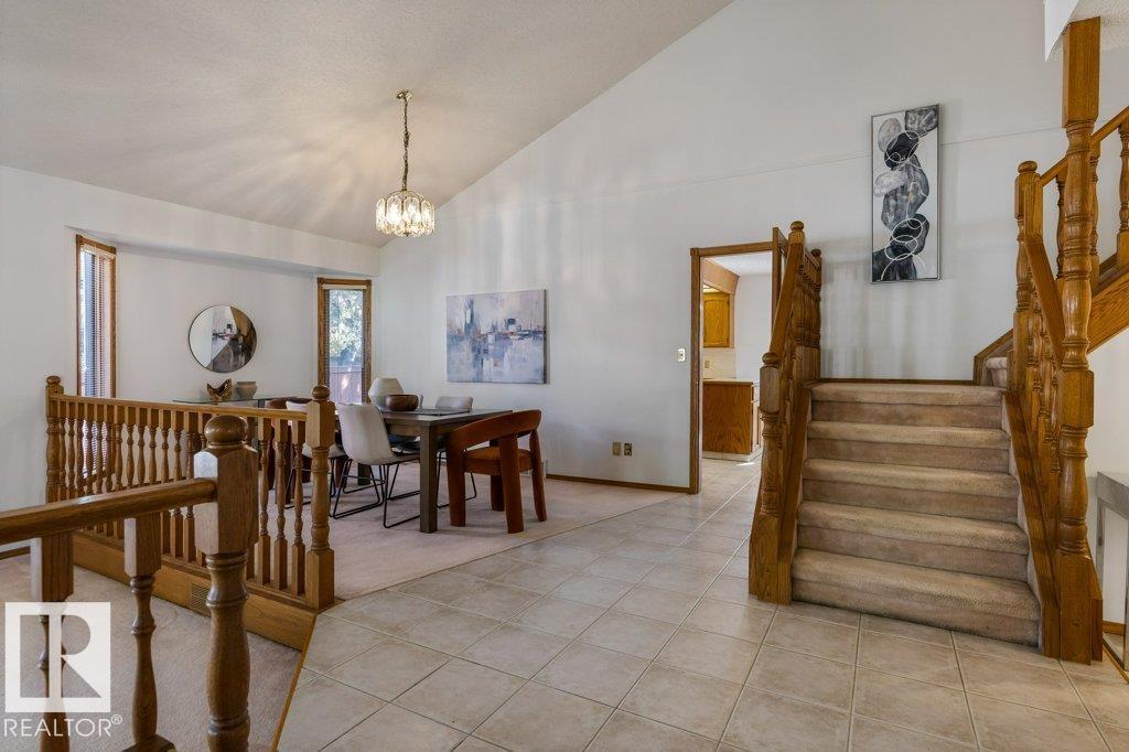 507 Burton Cl Nw, Edmonton, Alberta  T6R 2B2 - Photo 8 - E4511391
