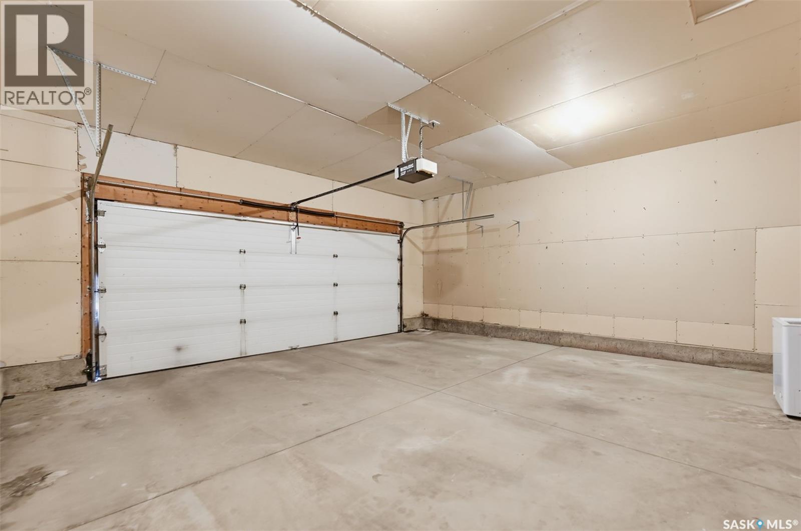 314 Peterson Crescent, Saskatoon, Saskatchewan  S7L 7H7 - Photo 5 - SK050908