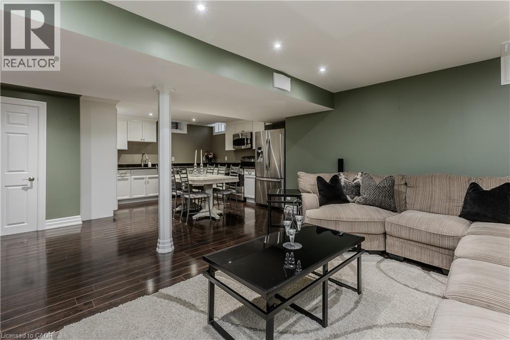 24 Newcastle Court, Hamilton, Ontario  L8V 0A6 - Photo 25 - 40861131