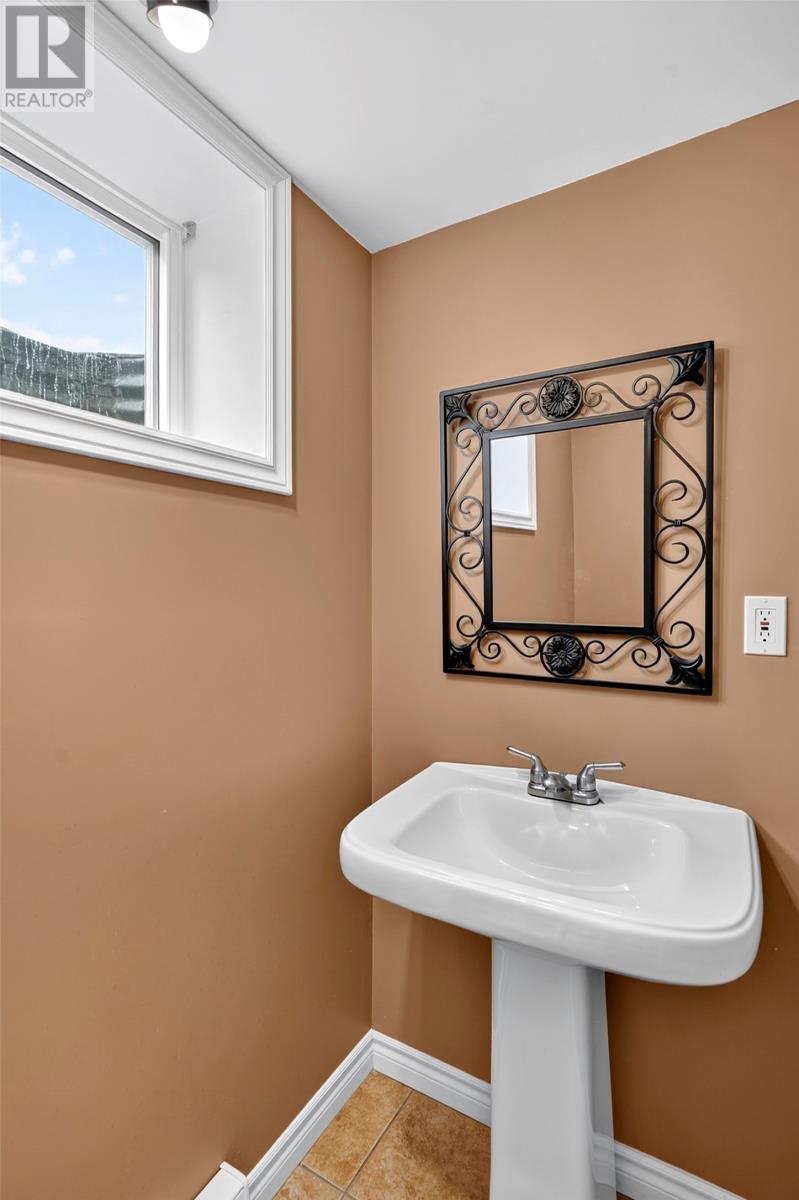 5 Lady Anne Place, Mount Pearl — photo 41