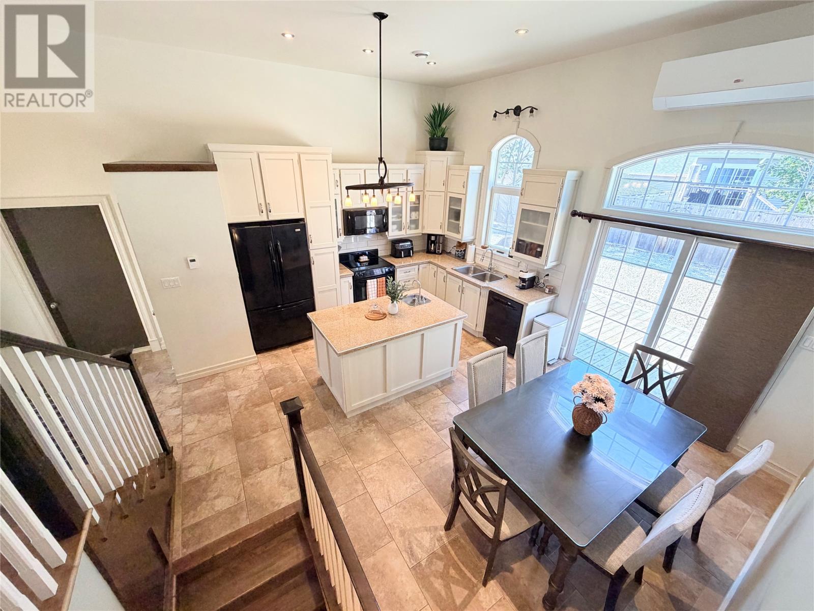 10 Ball Street, Deer Lake — photo 15