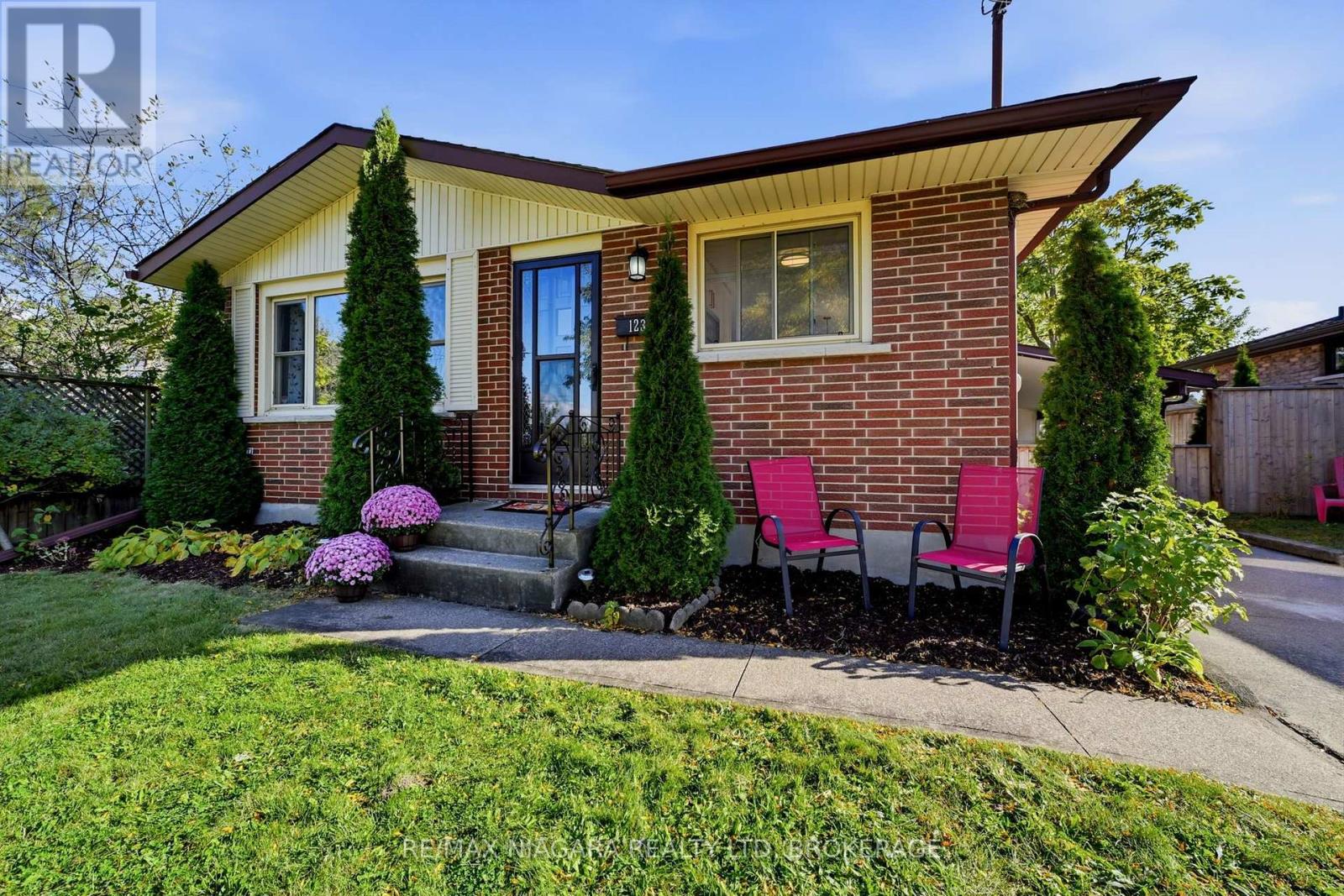 123 MEREDITH DRIVE, St. Catharines, Ontario
