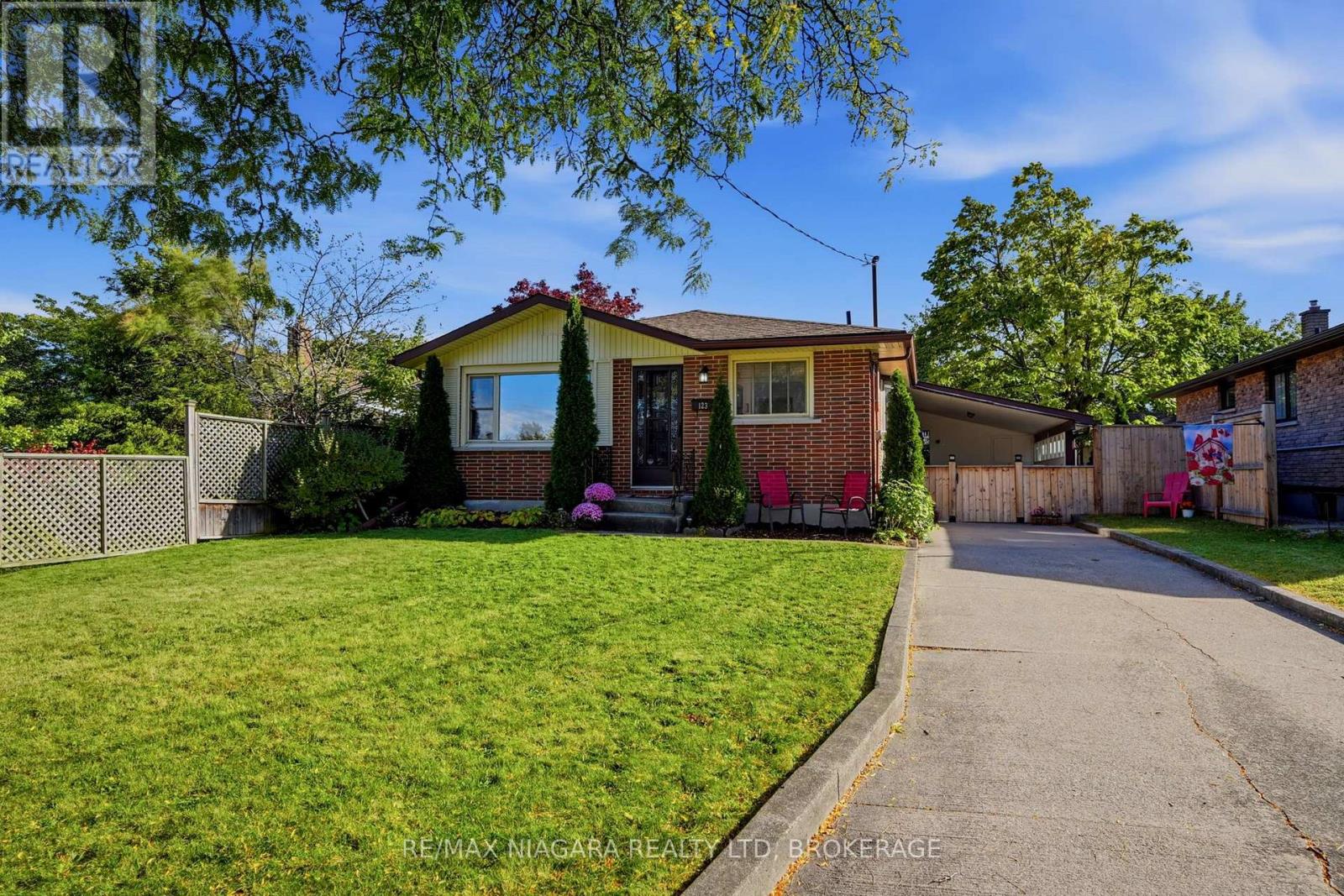 123 Meredith Drive, St. Catharines, Ontario  L2M 6C5 - Photo 2 - X14007084