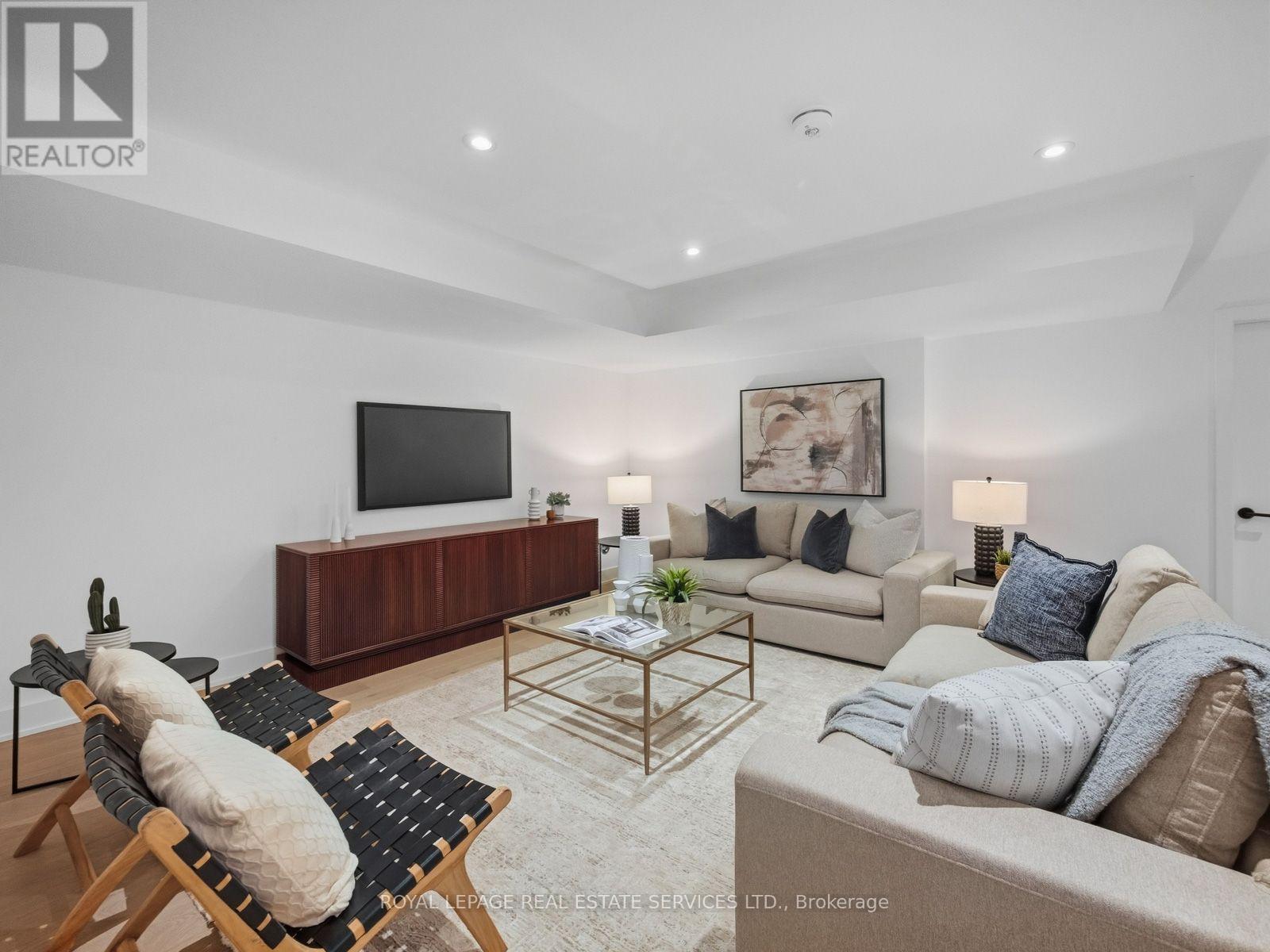 374 Spadina Road, Toronto, Ontario  M5P 2V8 - Photo 38 - C14008190