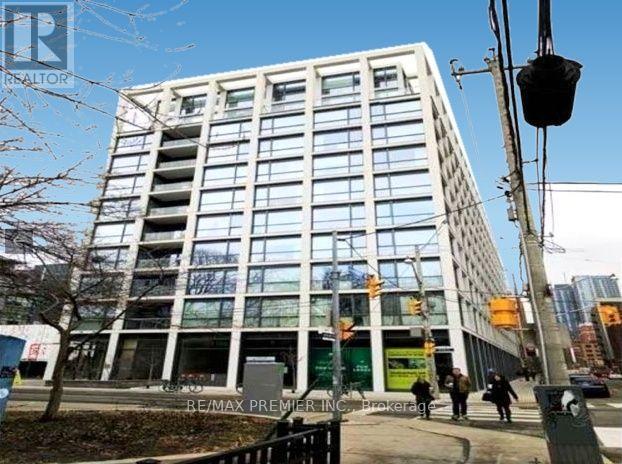 403 - 39 BRANT STREET