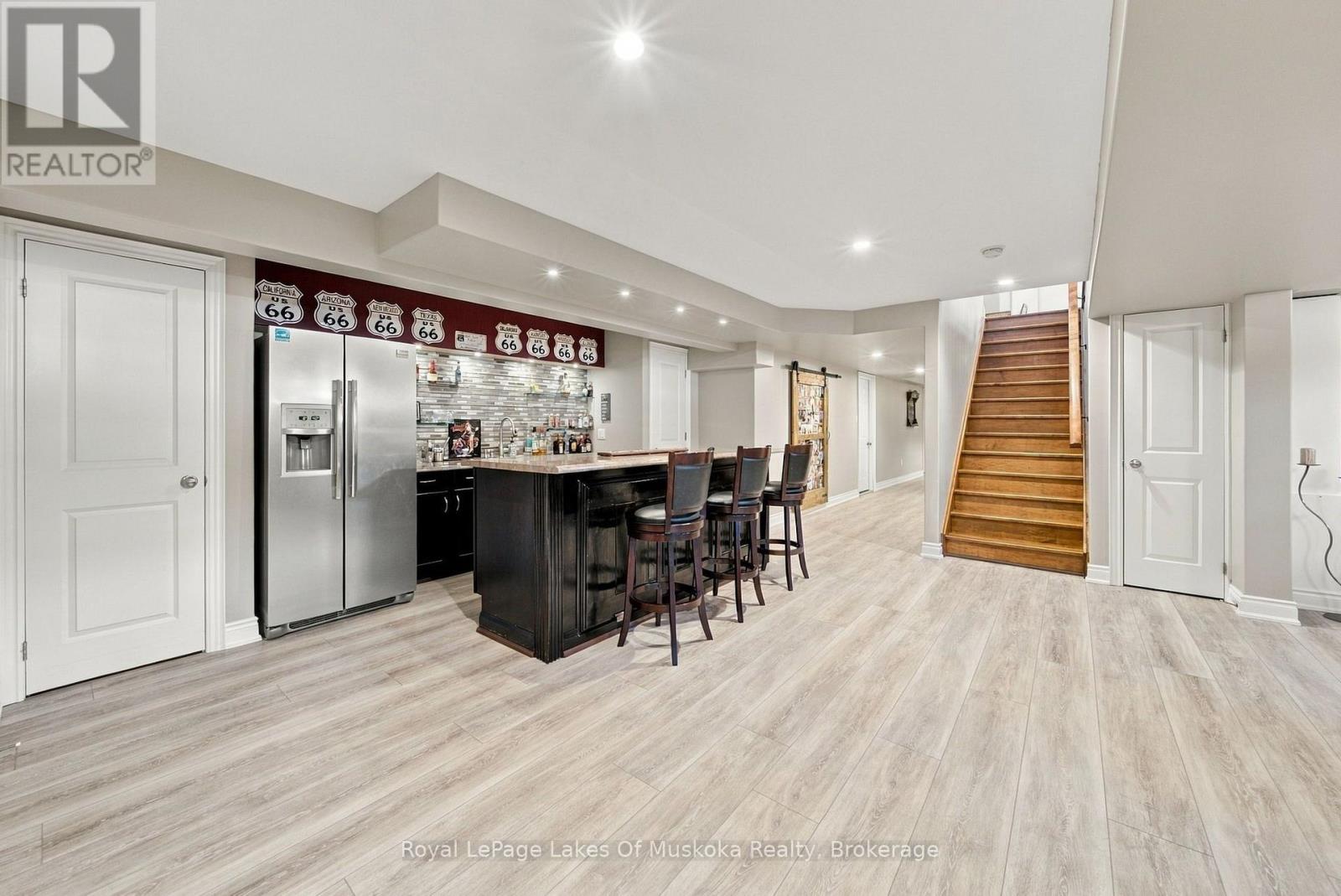 1 Galrich Court, Oro-Medonte (Warminster), Ontario  L3V 0R5 - Photo 27 - S14008578