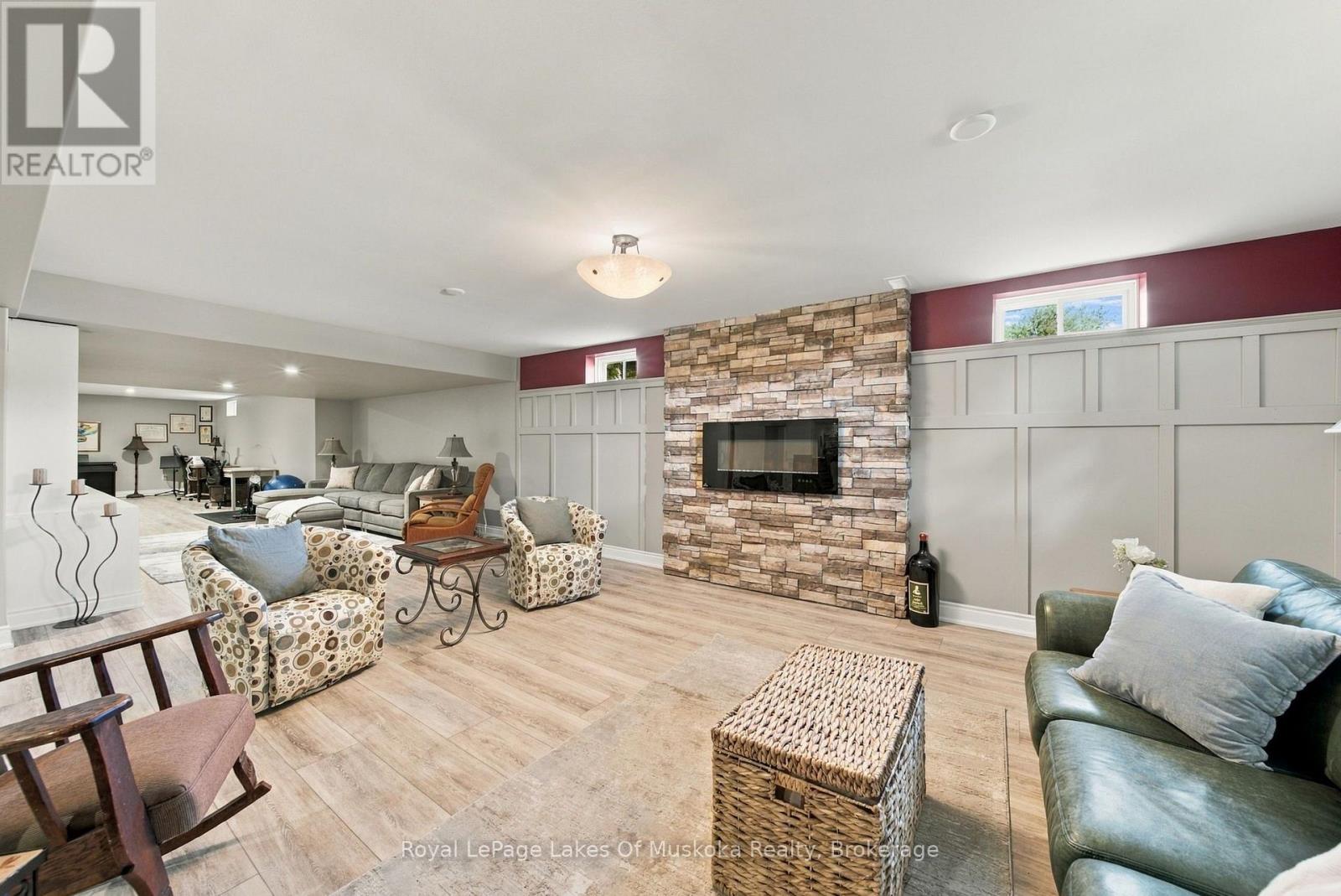1 Galrich Court, Oro-Medonte (Warminster), Ontario  L3V 0R5 - Photo 32 - S14008578