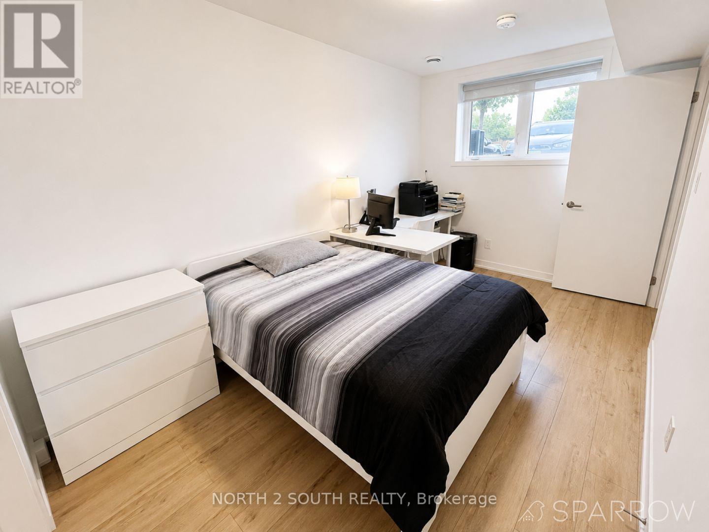 93 (RM 1) - 1760 SIMCOE STREET N