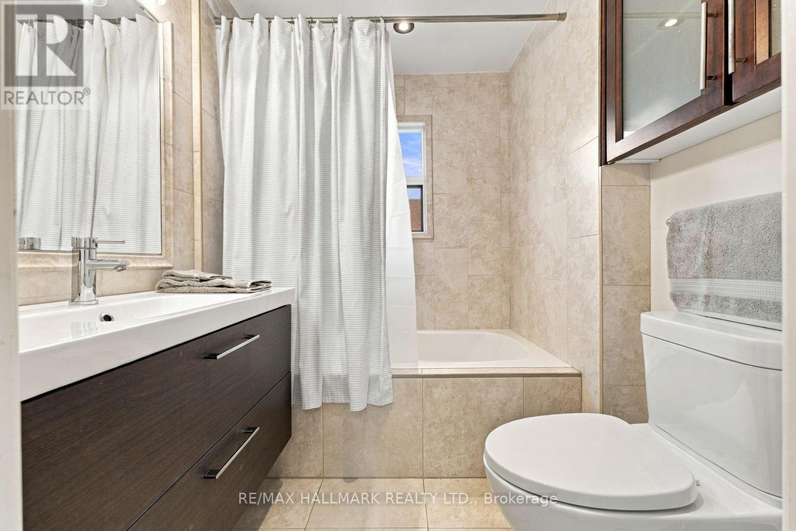 362 Sammon Avenue, Toronto, Ontario  M4J 2A5 - Photo 26 - E14009656